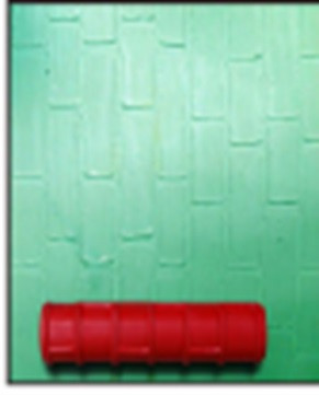 Валик  красный резиновый с ручкой "Большой кирпич" диаметр 48мм  GSB-KG702